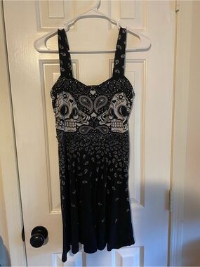 Black and White Skull-Print Mini Sundress - Women/Juniors